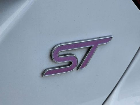 Used 2014 Ford Focus ST image 14