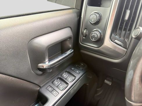 Used 2016 Chevrolet Silverado 1500 LT AWD/4WD image 15