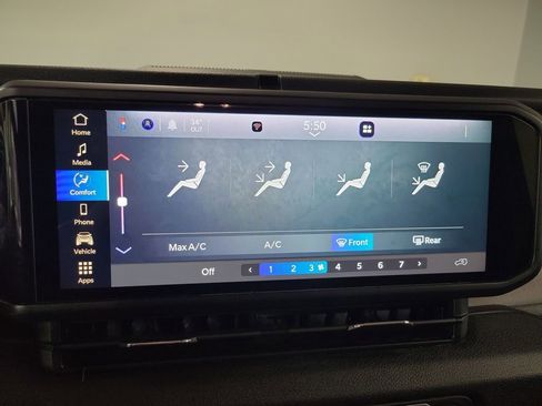 Used 2024 Jeep Wrangler Sport S image 43