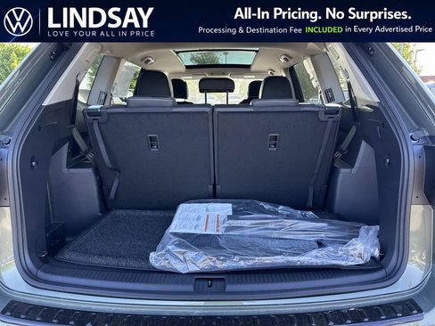 New 2026 Volkswagen Atlas SEL Premium R-Line AWD/4WD image 11