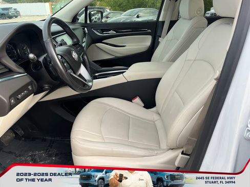 Used 2023 Buick Enclave Premium w/ Experience Buick Package image 9