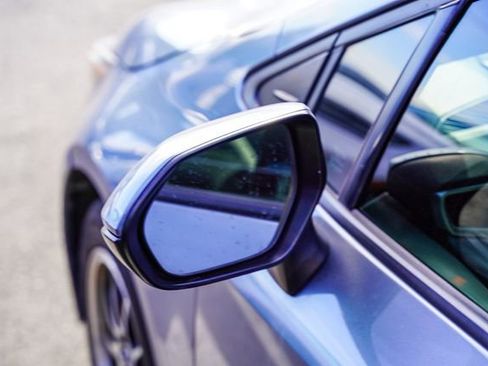 Used 2021 Toyota Corolla LE w/ Carpet Mat Package (TMS) image 9