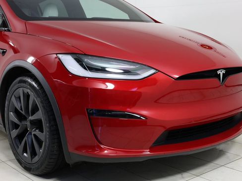 Used 2023 Tesla Model X image 36