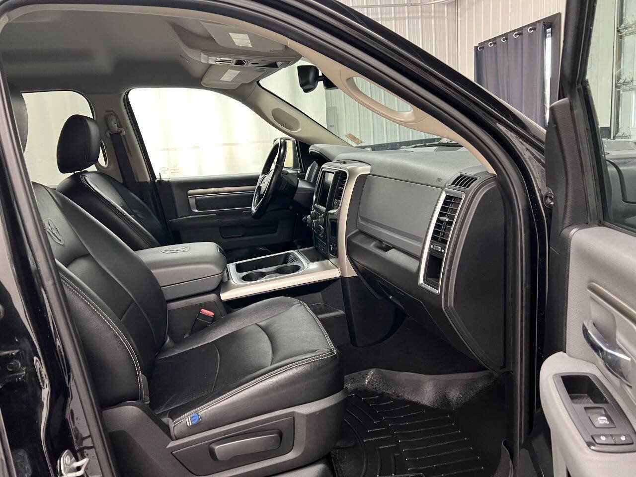 Used 2018 RAM 1500 Big Horn AWD/4WD image 11