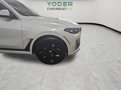 Used 2021 BMW X7 xDrive40i w/ Premium Package AWD/4WD image 54