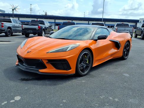 Used 2023 Chevrolet Corvette Stingray Preferred Conv w/ Z51 Performance Package RWD image 1