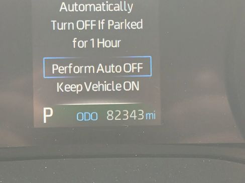 Used 2021 Toyota Sienna XLE image 18