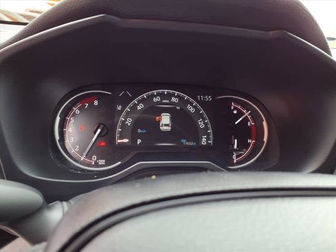 Certified 2025 Toyota RAV4 LE image 12