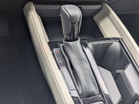 Used 2023 Honda Accord EX-L image 12