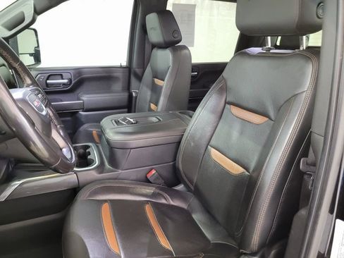 Used 2021 GMC Sierra 2500 AT4 w/ AT4 Premium Plus Package image 10