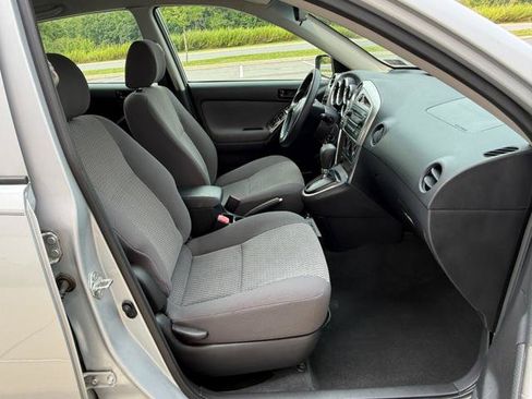 Used 2007 Toyota Matrix w/ PWR Pkg FWD image 17