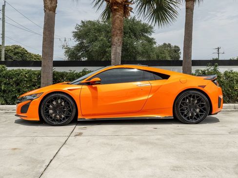 Used 2019 Acura NSX AWD/4WD image 3
