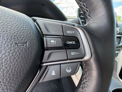 Used 2021 Honda Accord EX-L image 16