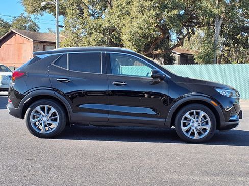 Used 2023 Buick Encore GX Essence w/ Experience Buick Package image 27