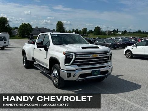 Certified 2024 Chevrolet Silverado 3500 LTZ w/ LTZ Convenience Package AWD/4WD image 1
