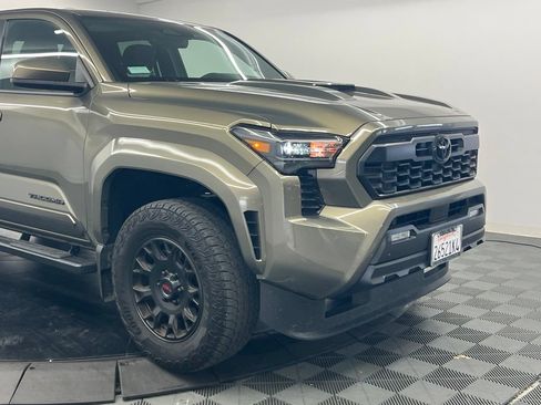 Used 2026 Toyota Tacoma TRD Sport RWD image 8