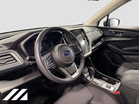 Used 2025 Subaru Ascent Premium image 9