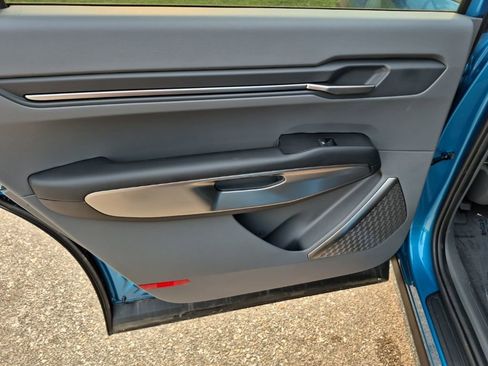 New 2026 Kia EV9 Wind image 19