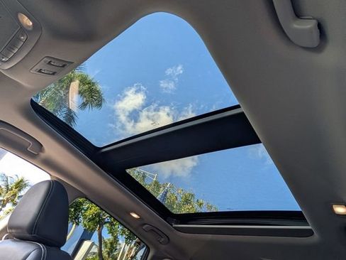 Used 2020 Nissan Murano SL w/ Moonroof Package image 26