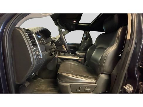 Used 2013 RAM 1500 Laramie w/ Convenience Group AWD/4WD image 12