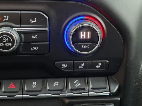 Used 2022 Chevrolet Silverado 2500 LTZ w/ LTZ Plus Package image 19