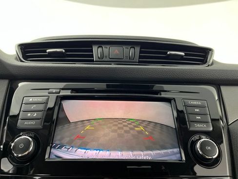 Used 2020 Nissan Rogue Sport S w/ Appearance Package FWD image 26
