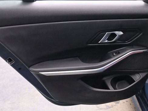 Used 2025 BMW 330i xDrive Sedan image 13