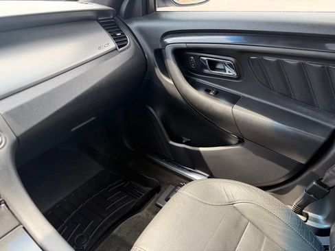 Used 2014 Ford Taurus SHO w/ Equipment Group 401A AWD/4WD image 28