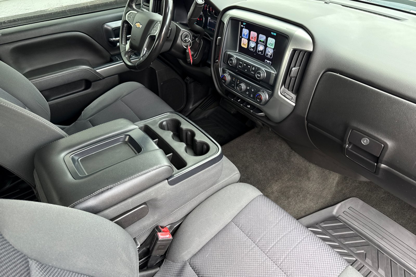 Used 2018 Chevrolet Silverado 1500 LT w/ LT Eassist Package AWD/4WD image 15