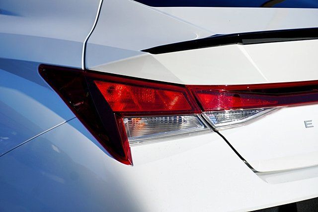 Certified 2026 Hyundai Elantra Sport FWD image 8