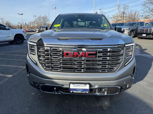 New 2026 GMC Sierra 1500 Denali image 9