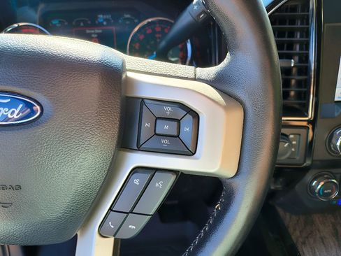 Used 2019 Ford F350 Lariat w/ Lariat Ultimate Package image 23