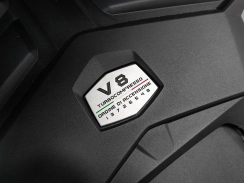 Used 2019 Lamborghini Urus image 47