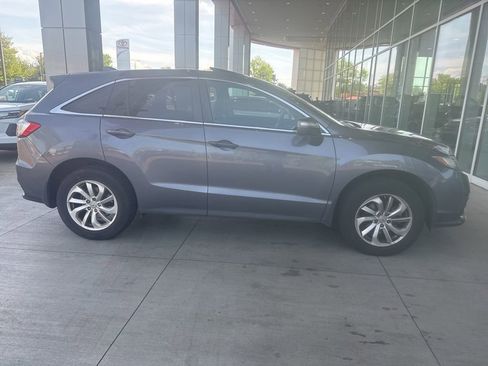 Used 2018 Acura RDX AWD image 3