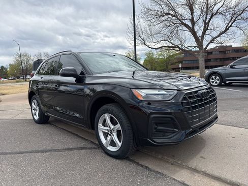 Used 2023 Audi Q5 2.0T Premium w/ Convenience Package image 7