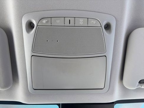 Used 2022 Nissan Rogue Sport SV w/ Technology Package image 52