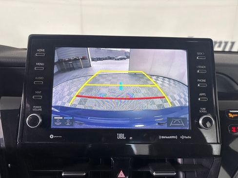 Used 2023 Toyota Camry XLE FWD image 17