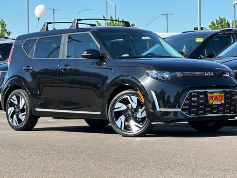 Used 2025 Kia Soul GT-Line FWD image 2