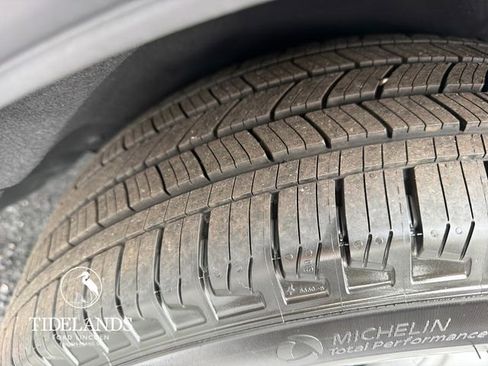New 2026 Ford Explorer Platinum RWD image 28