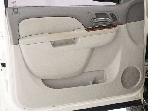Used 2010 GMC Yukon SLT RWD image 20