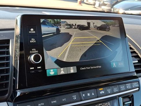 Used 2025 Honda Odyssey EX-L image 22