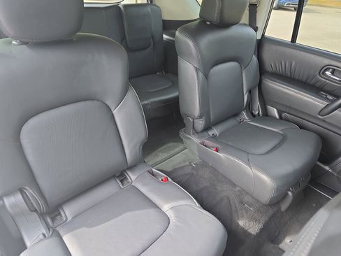 Used 2021 Nissan Armada SL w/ Captain's Chairs Package image 11