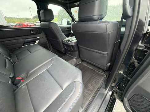 Used 2023 Toyota Tundra Platinum AWD/4WD image 51