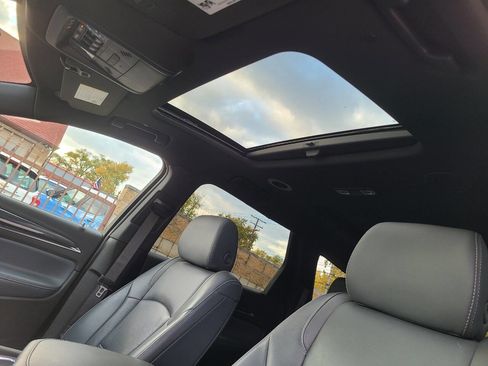 Used 2024 Buick Enclave Essence w/ Experience Buick Package image 16