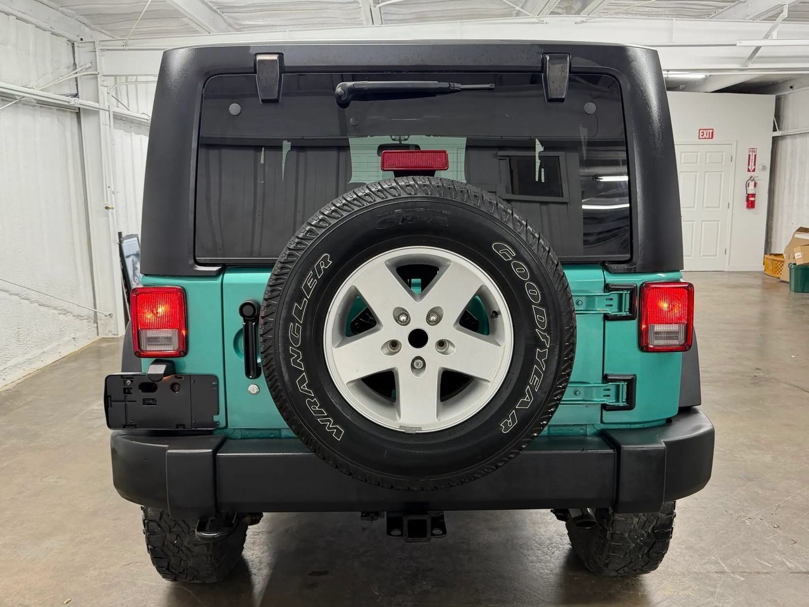 Used 2013 Jeep Wrangler Sport AWD/4WD image 5