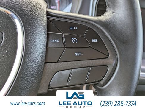 Used 2019 Dodge Charger SXT w/ Plus Group RWD image 19