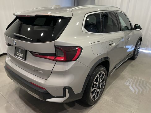 Used 2023 BMW X1 xDrive28i w/ Convenience Package AWD/4WD image 6