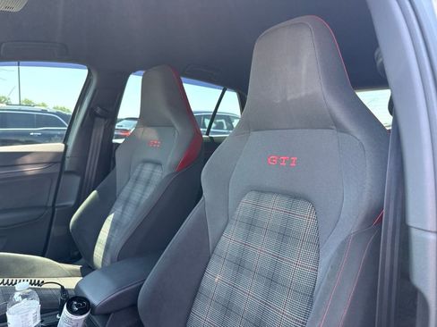 Used 2023 Volkswagen GTI 40th Anniversary Edition FWD image 9