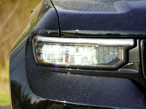 New 2025 Jeep Grand Cherokee L Altitude image 3