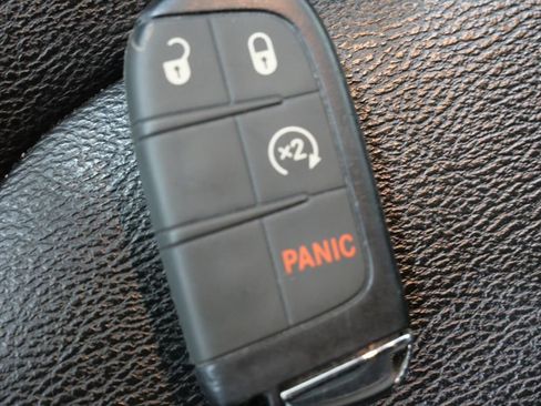 Used 2024 Jeep Compass Limited AWD/4WD image 28